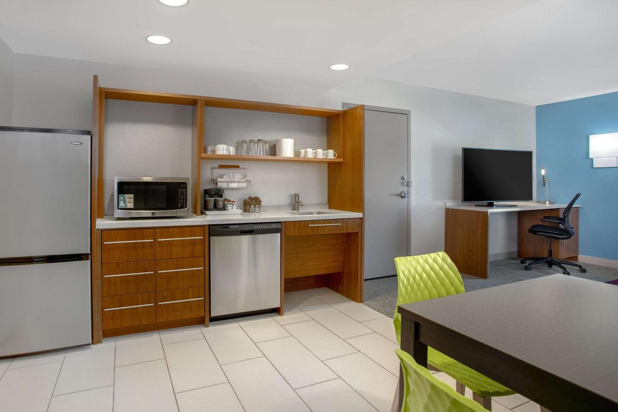 Home2 Suites By Hilton Omaha West מראה חיצוני תמונה