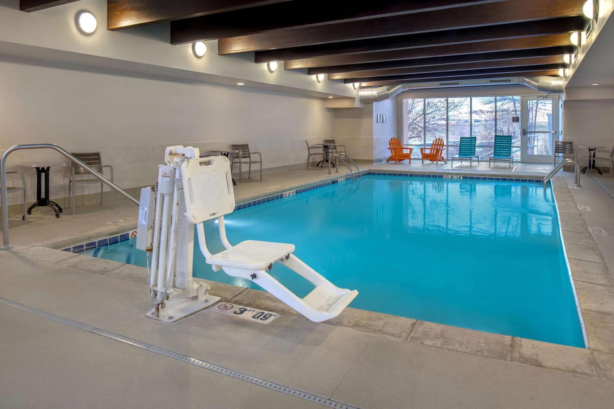 Home2 Suites By Hilton Omaha West מראה חיצוני תמונה